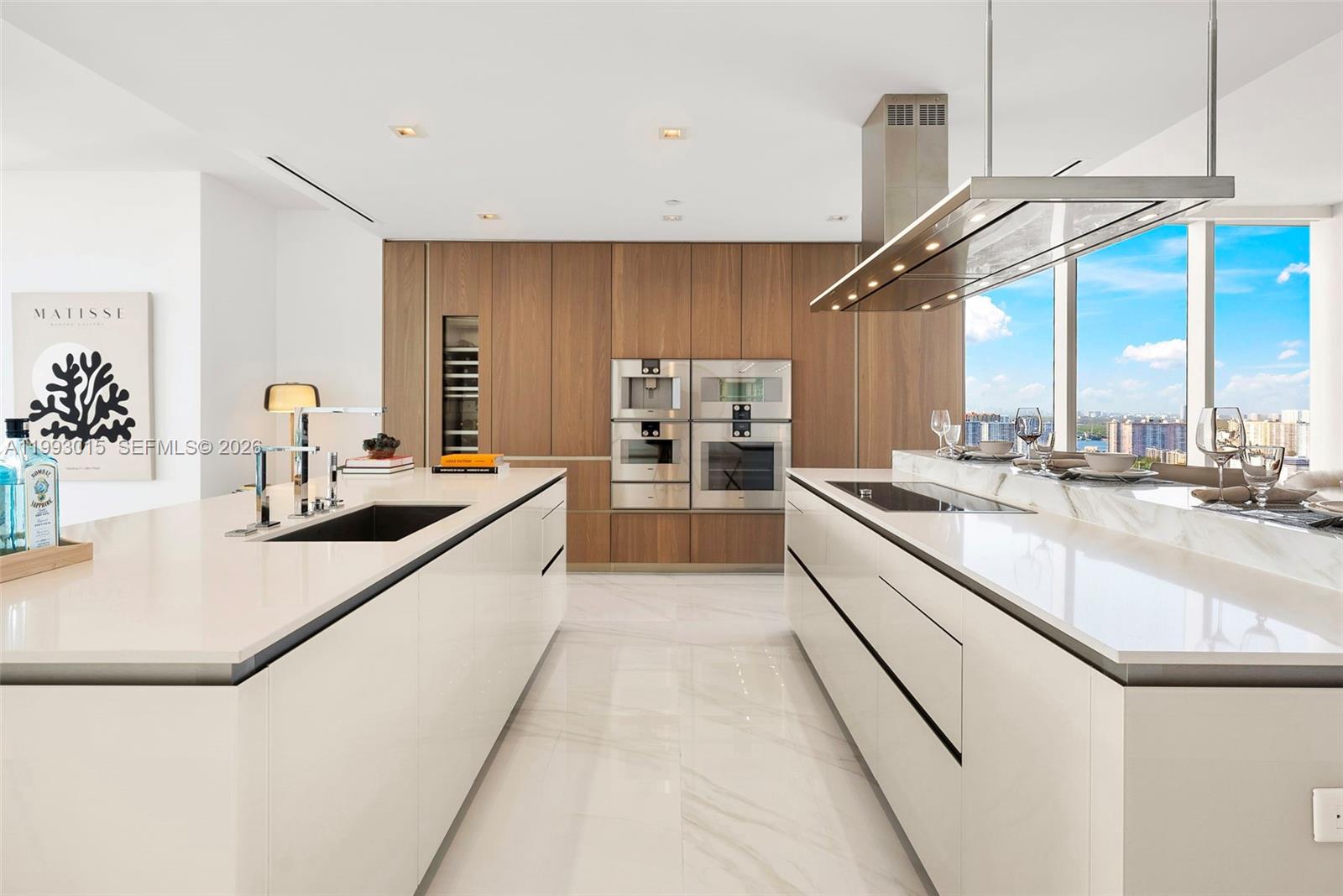 NORTH BISCAYNE BEACH AMEN - Residential