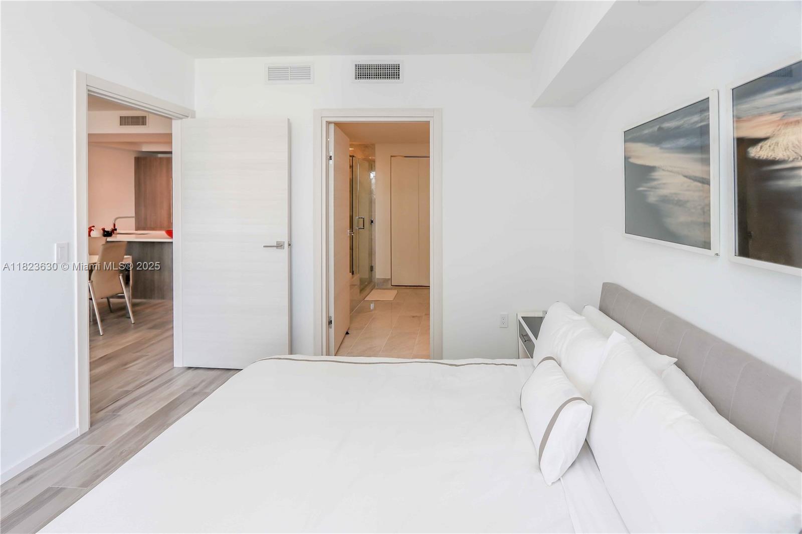 801 SMA RESIDENCES CONDO - Residential