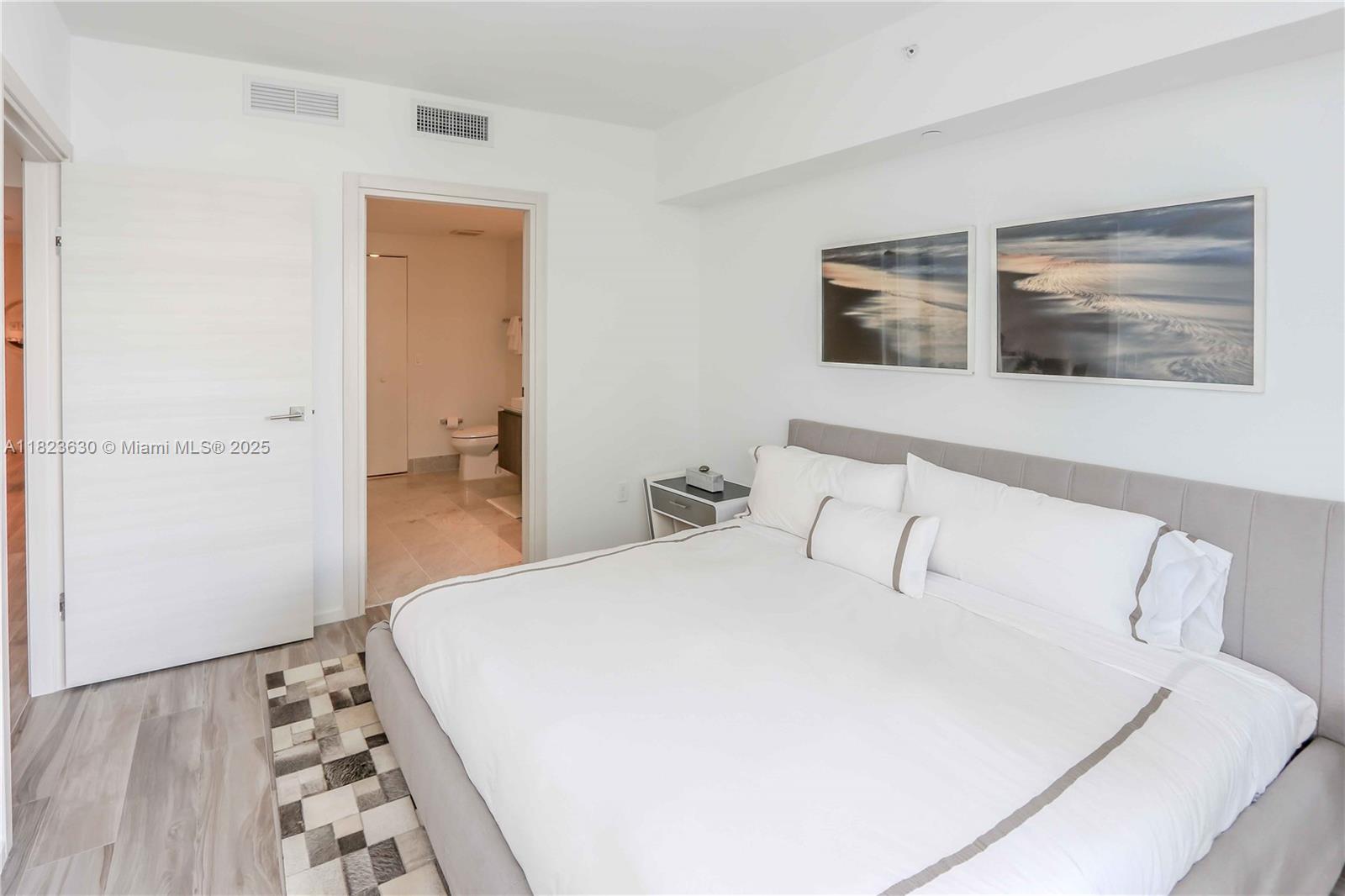 801 SMA RESIDENCES CONDO - Residential