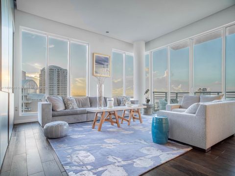 Photo of 900 Brickell Key Blvd #2204, Miami, FL 33131 (MLS # A11890566)