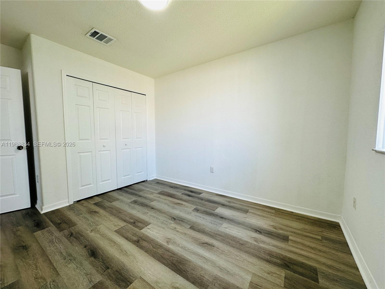 DORAL GRAND CONDO - Residential