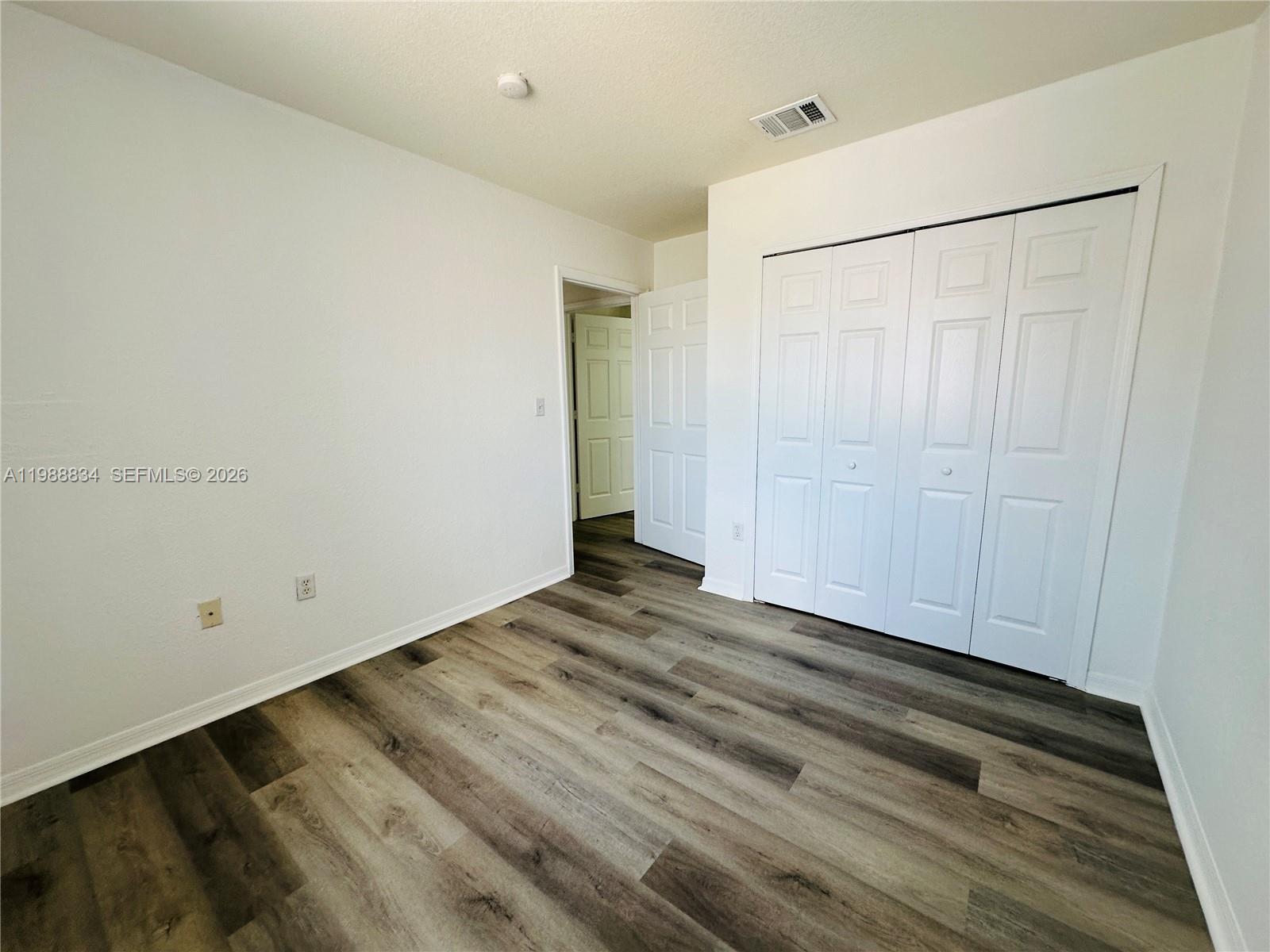 DORAL GRAND CONDO - Residential