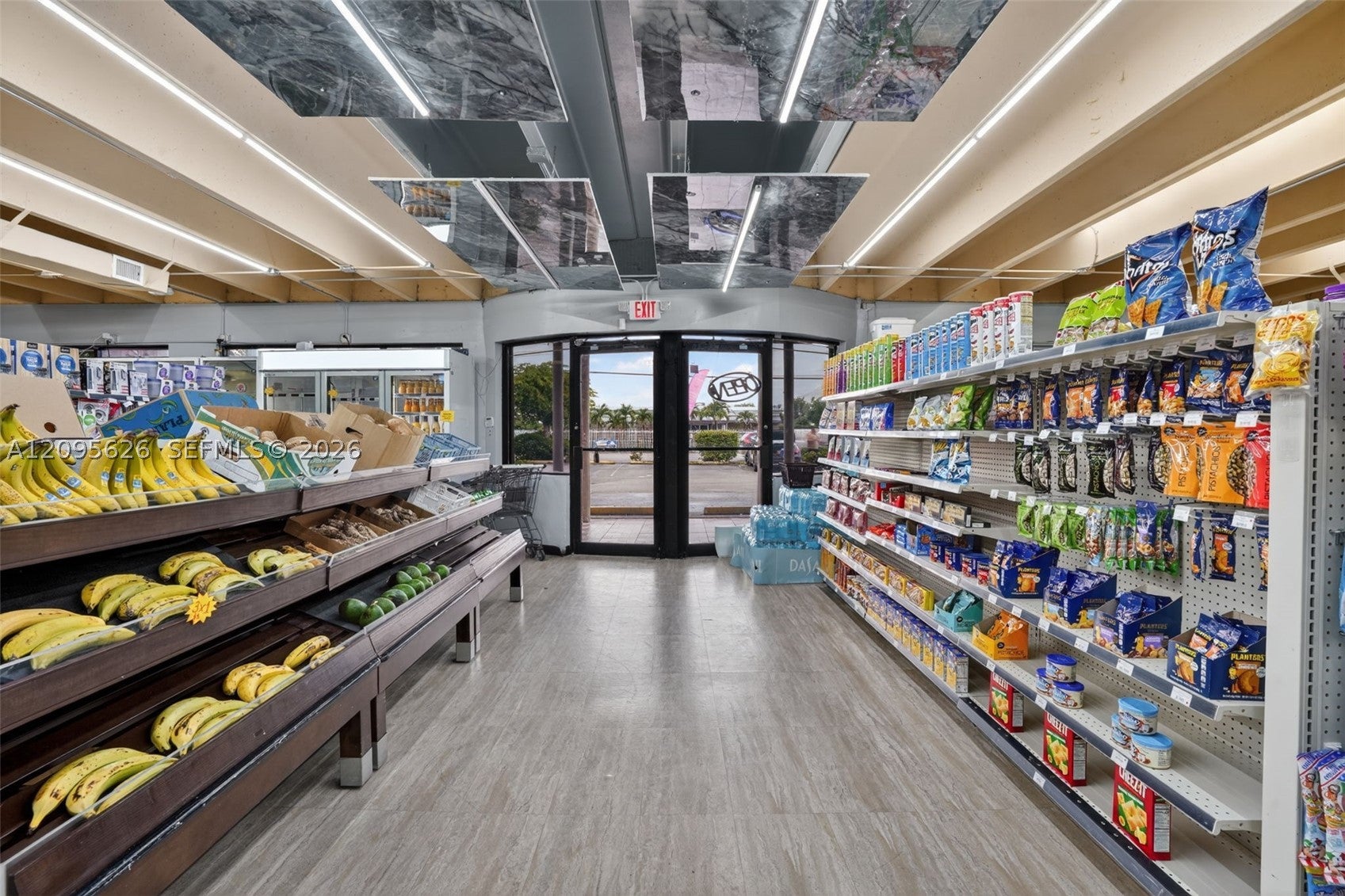 Turnkey Grocery, Convenience Store & Smoke Shop For Sale In Hialeah