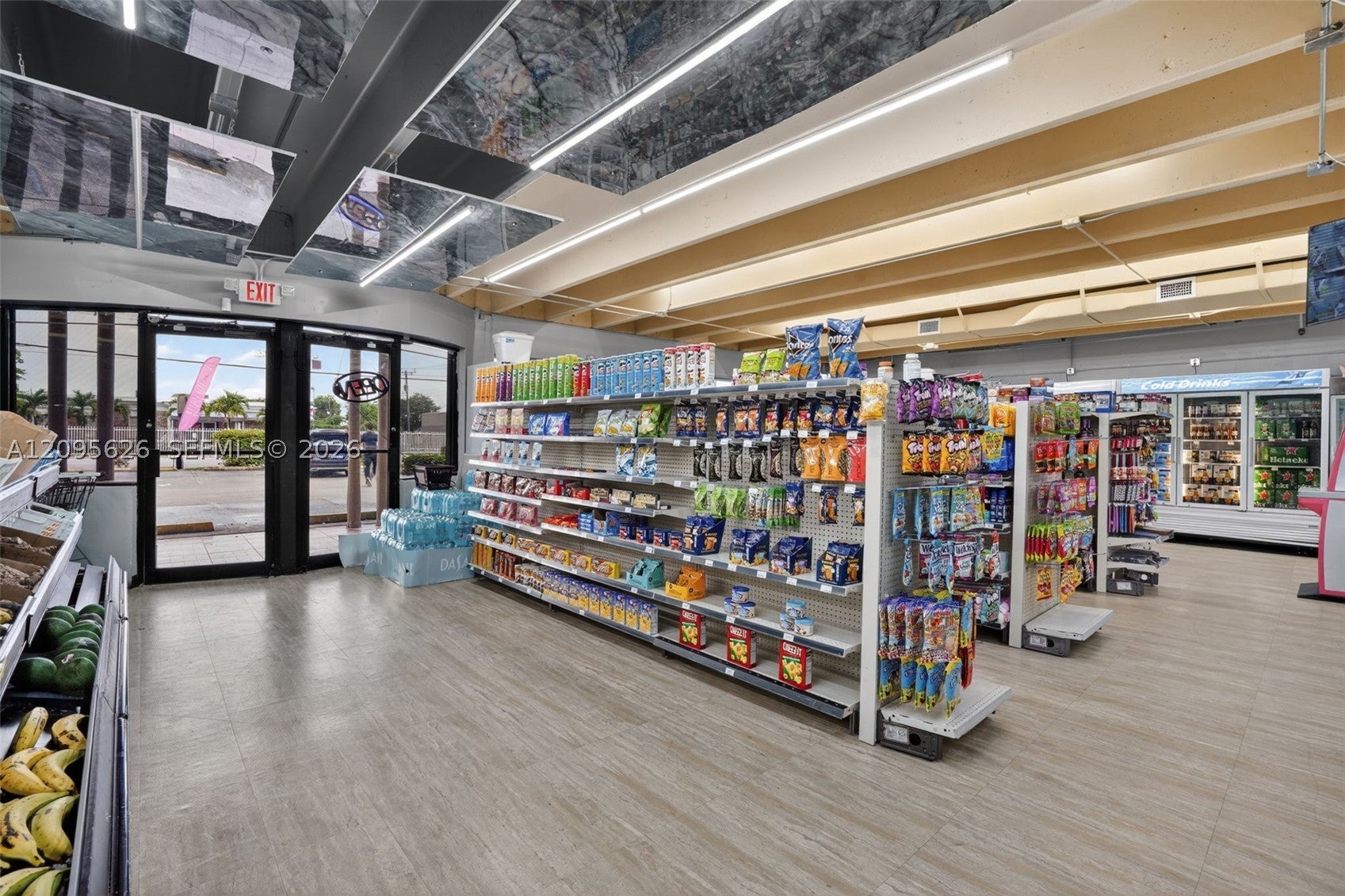 Turnkey Grocery, Convenience Store & Smoke Shop For Sale In Hialeah