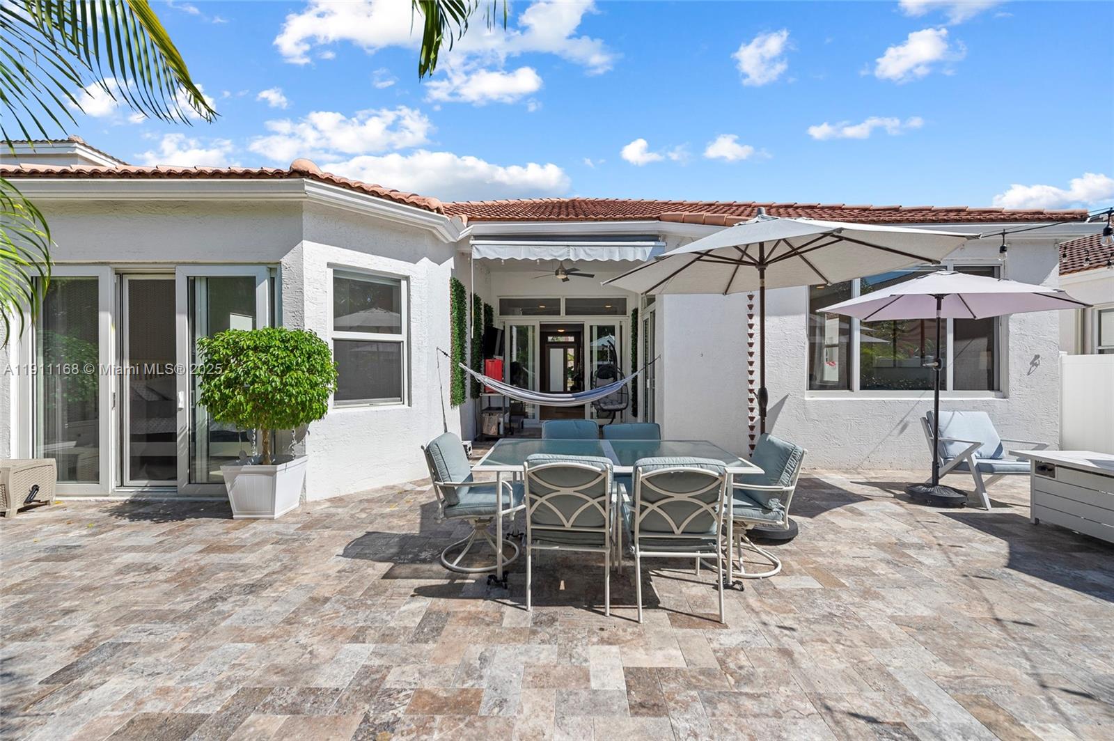 RIVIERA ISLES II - Residential