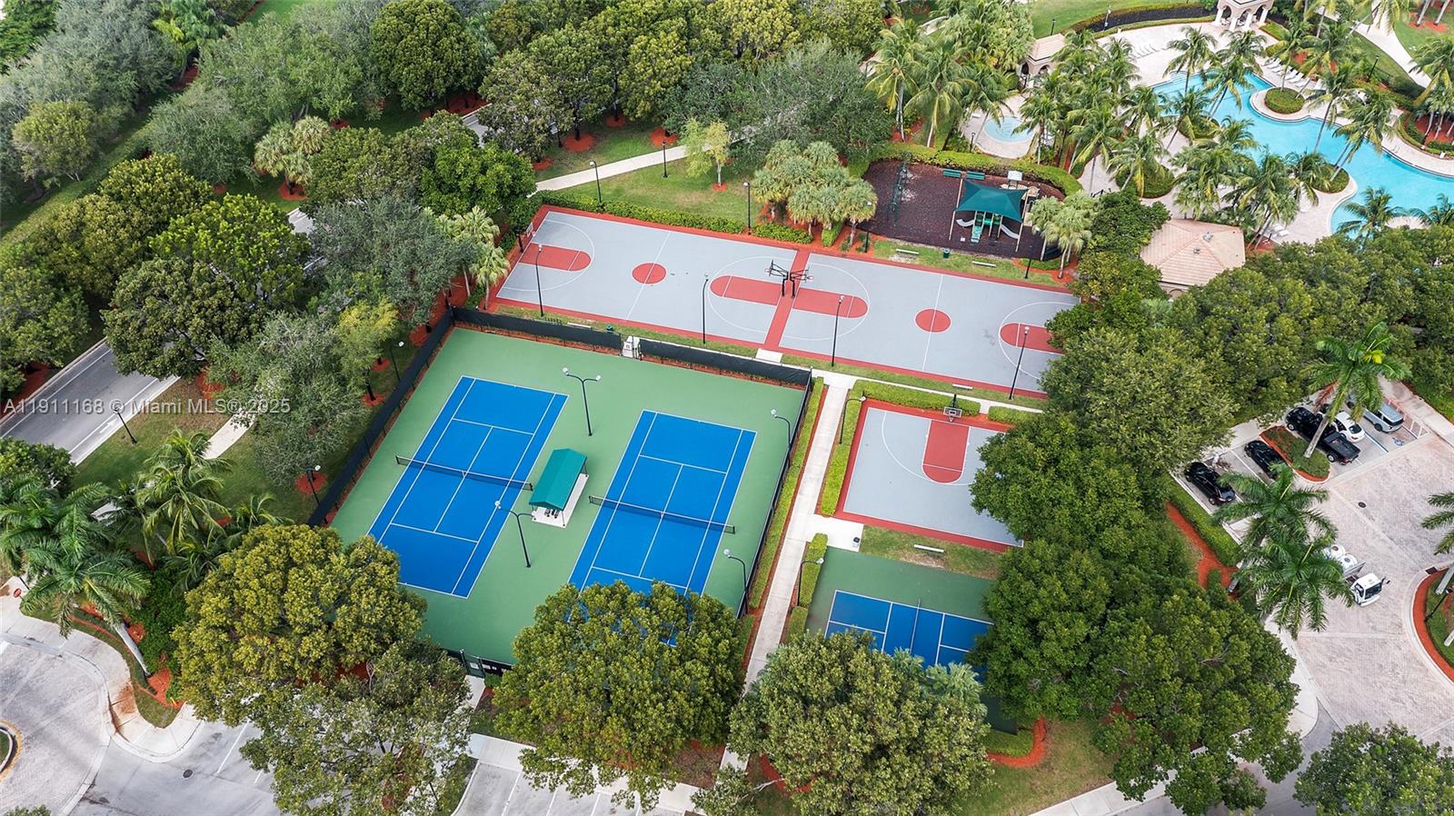 RIVIERA ISLES II - Residential