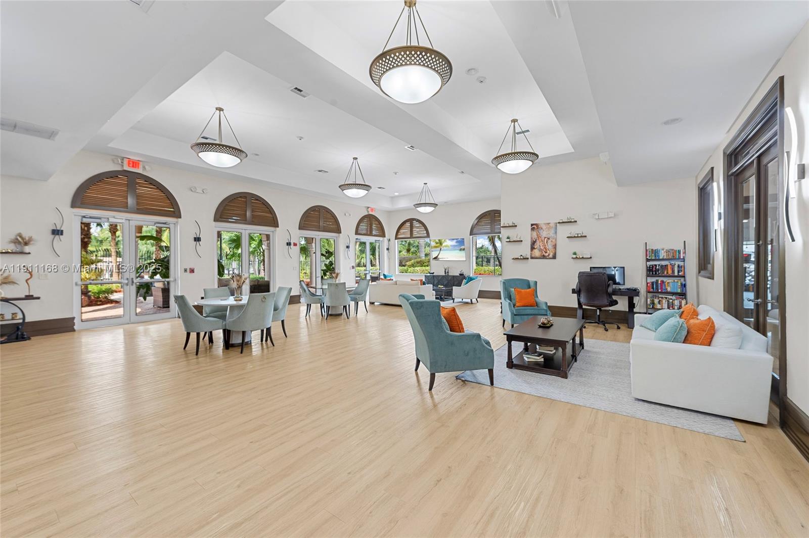 RIVIERA ISLES II - Residential