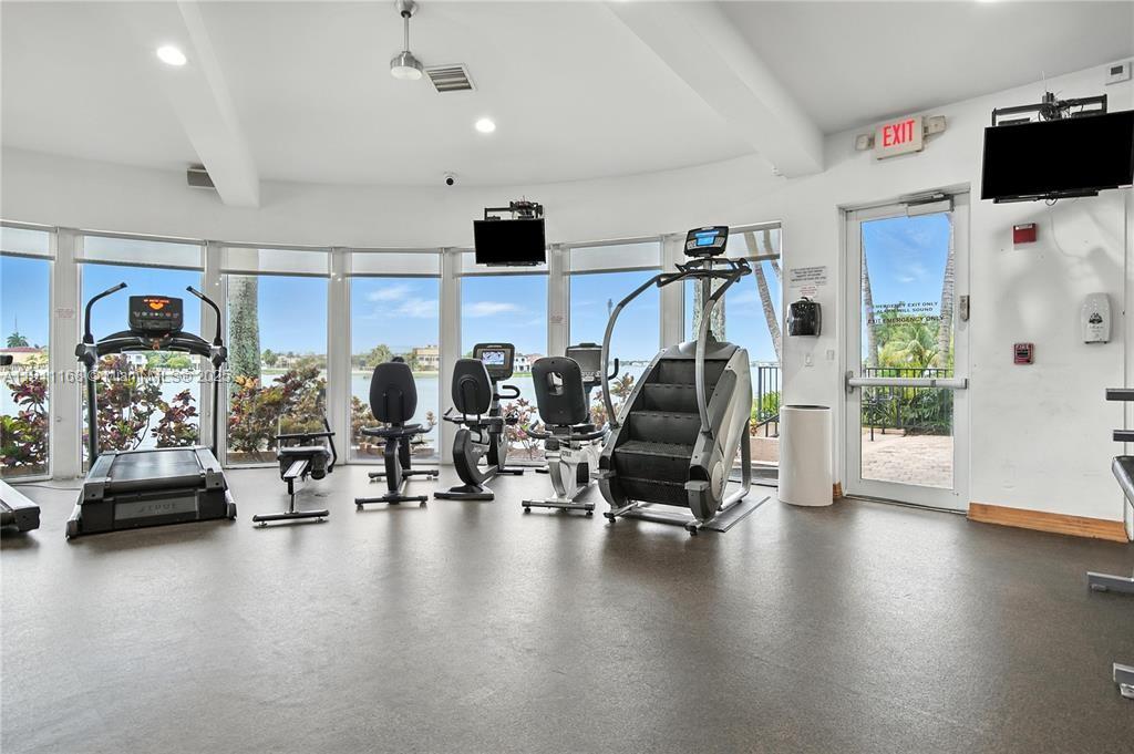 RIVIERA ISLES II - Residential