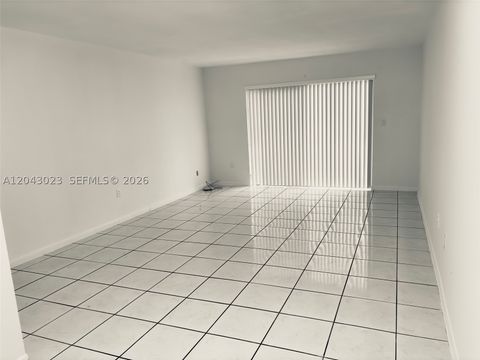 Tiny photo for 13710 SW 90th Ave #4, Miami, FL 33176 (MLS # A12043023)
