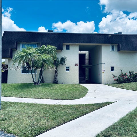 Photo of 13710 SW 90th Ave #4, Miami, FL 33176 (MLS # A12043023)