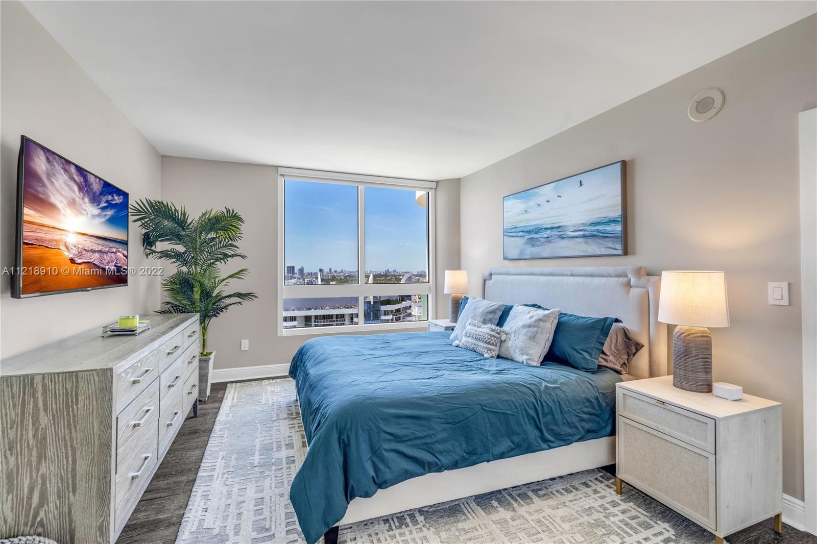 AKOYA CONDO - Residential Lease