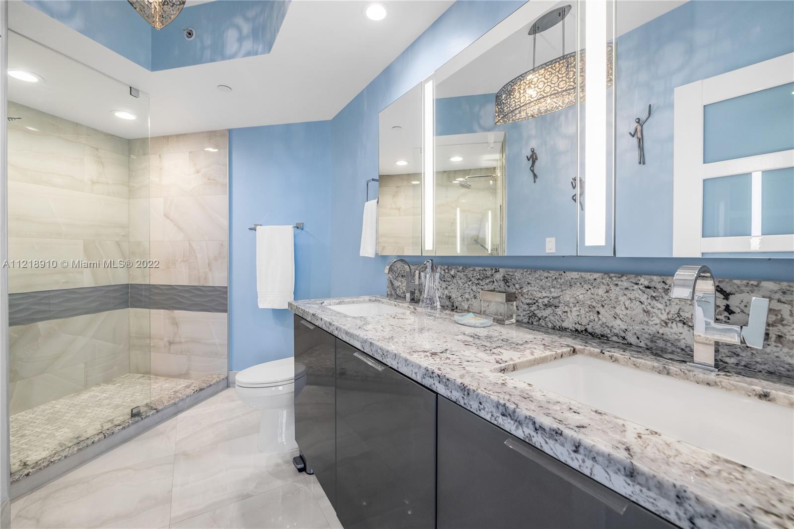 AKOYA CONDO - Residential Lease