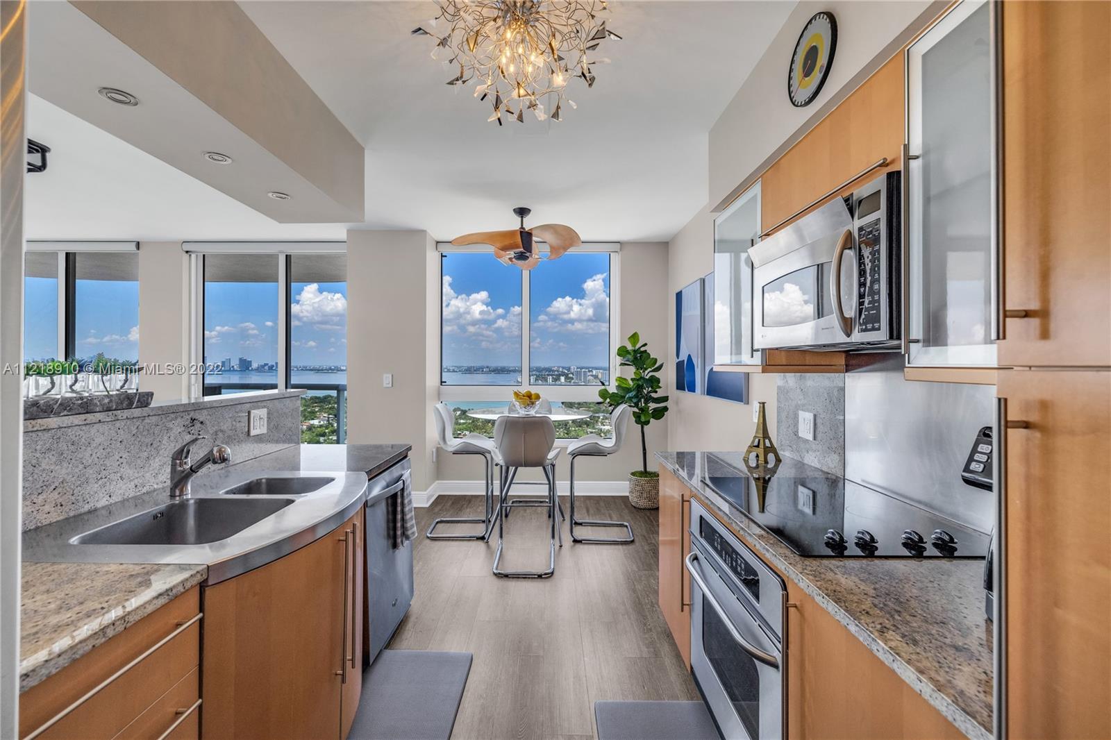 AKOYA CONDO - Residential Lease