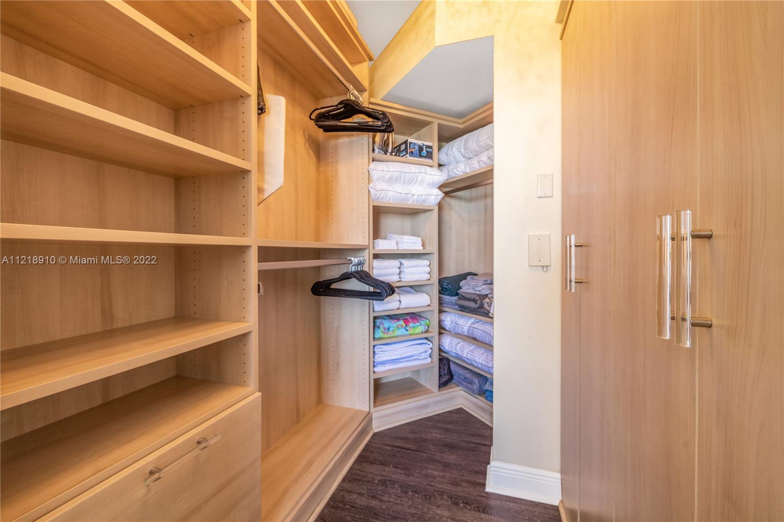 AKOYA CONDO - Residential Lease