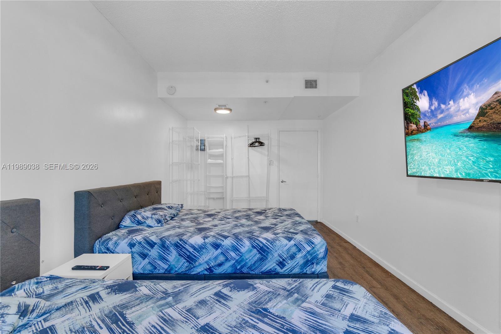 FORTUNE HOUSE CONDO - Residential