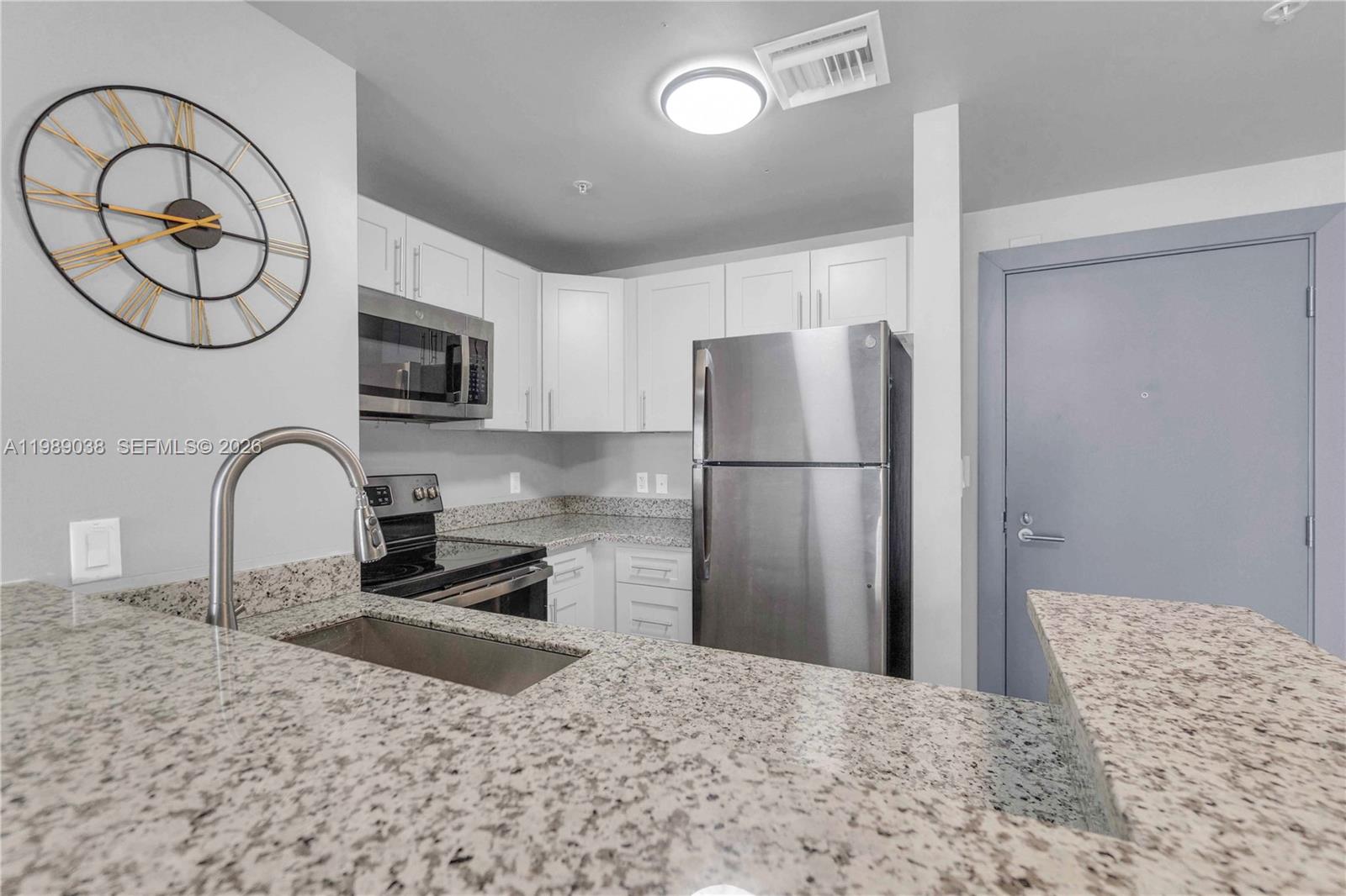 FORTUNE HOUSE CONDO - Residential