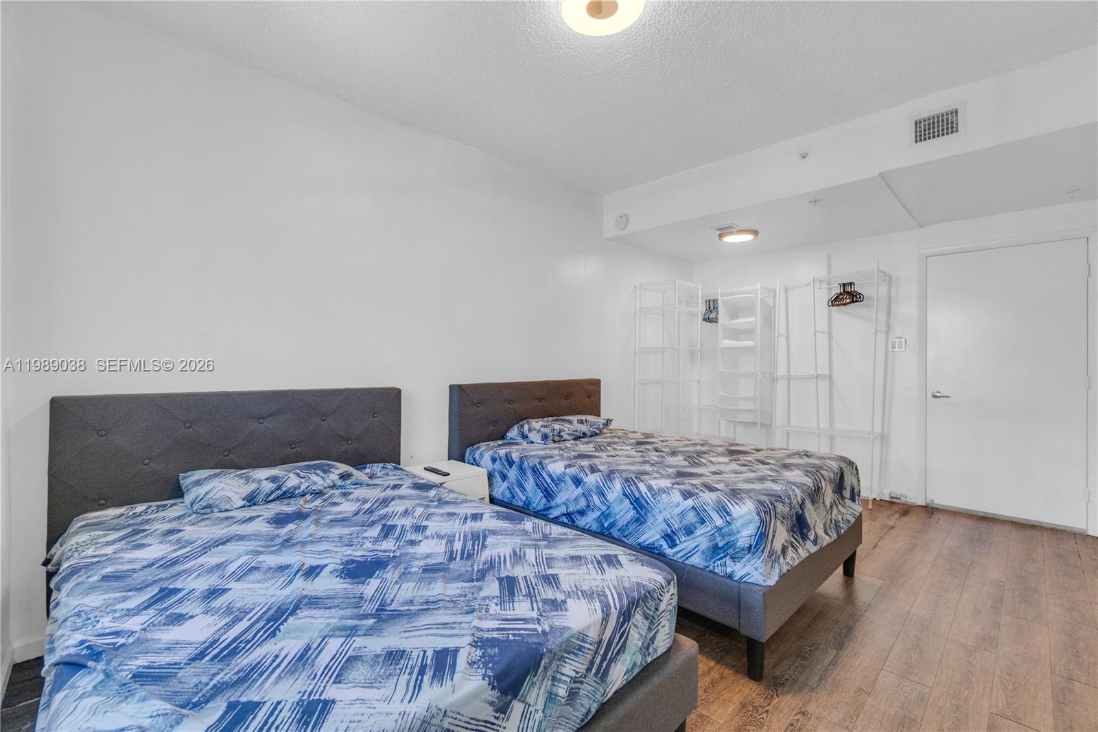 FORTUNE HOUSE CONDO - Residential