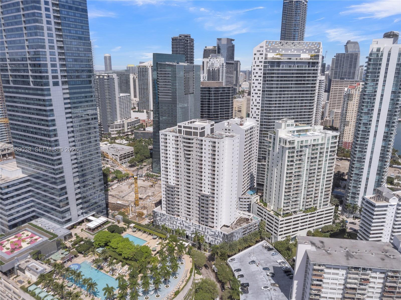 FORTUNE HOUSE CONDO - Residential