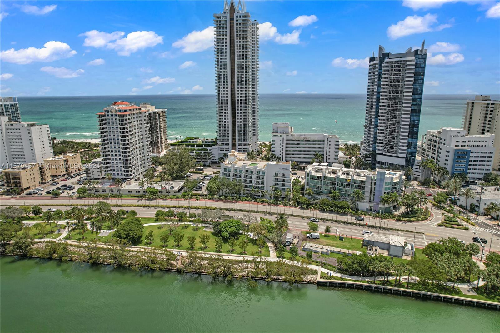 CASABLANCA VILLAS CONDO - Residential Lease