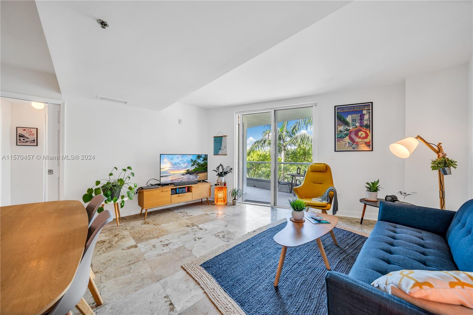 CASABLANCA VILLAS CONDO - Residential Lease