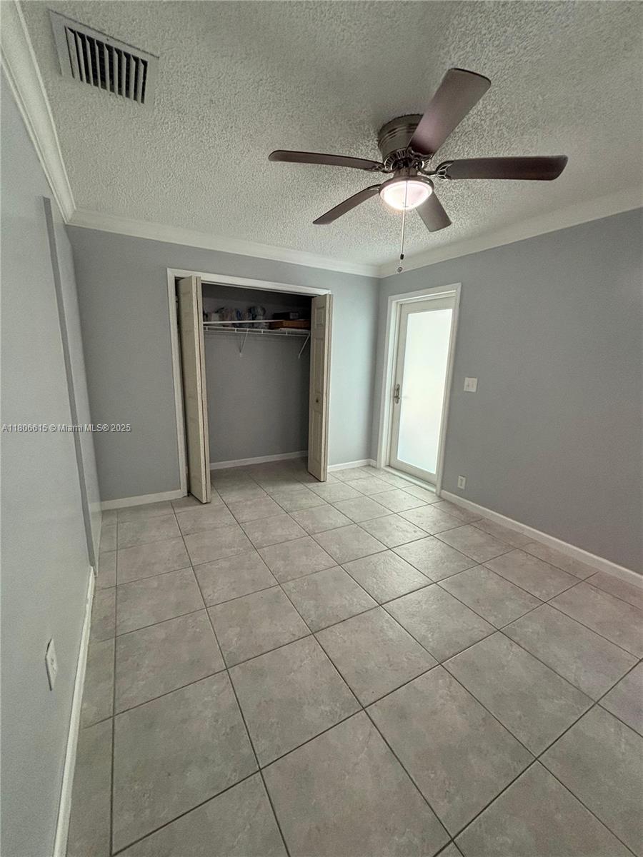 CEDAR CREEK - Residential