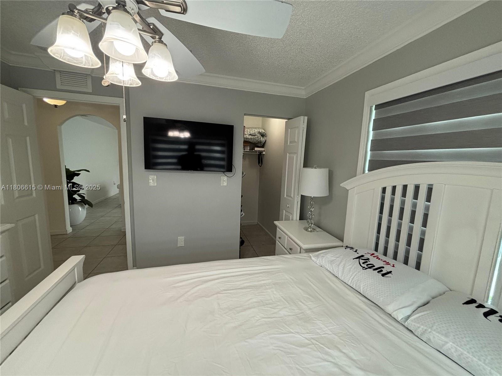 CEDAR CREEK - Residential