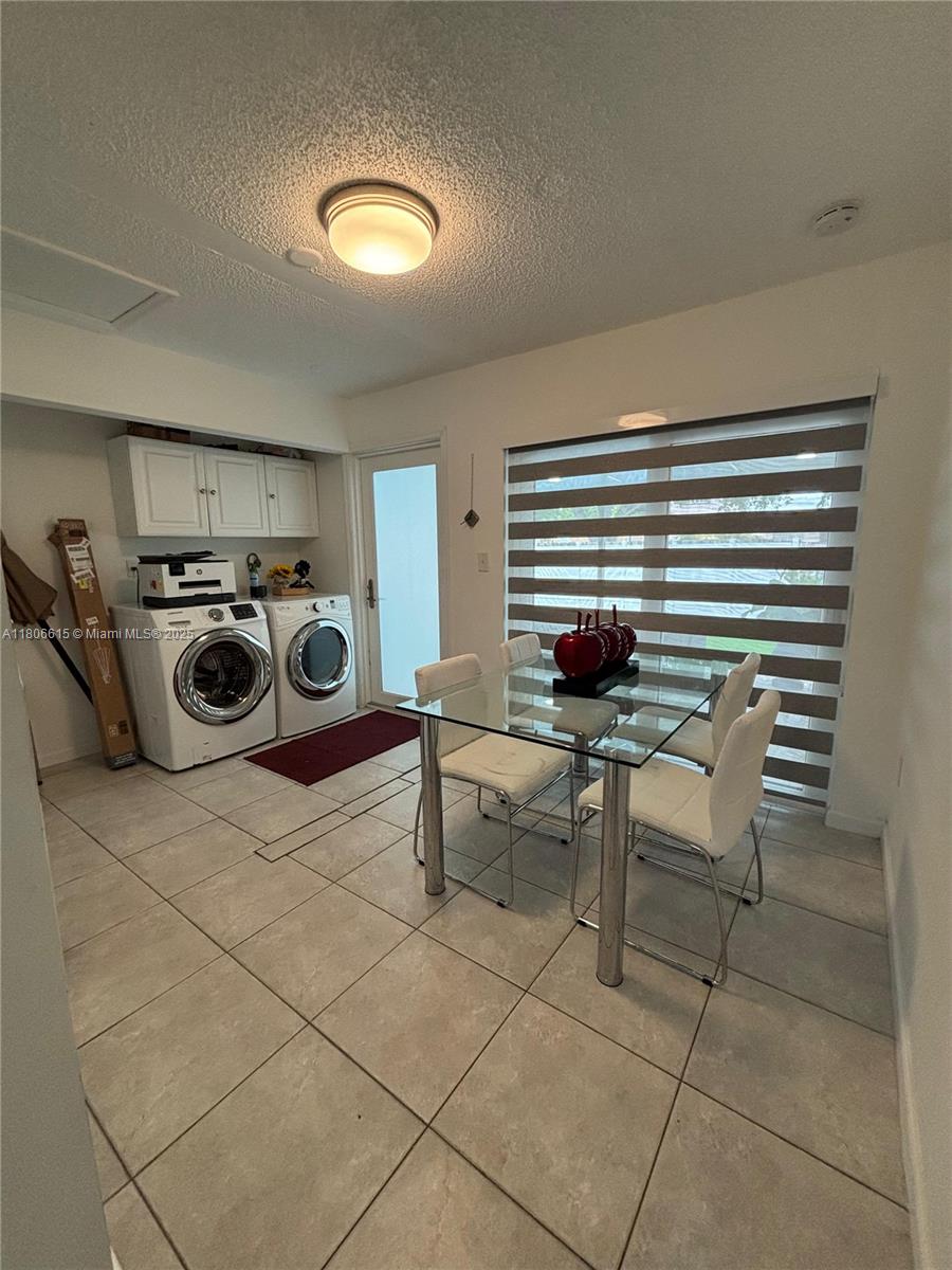 CEDAR CREEK - Residential
