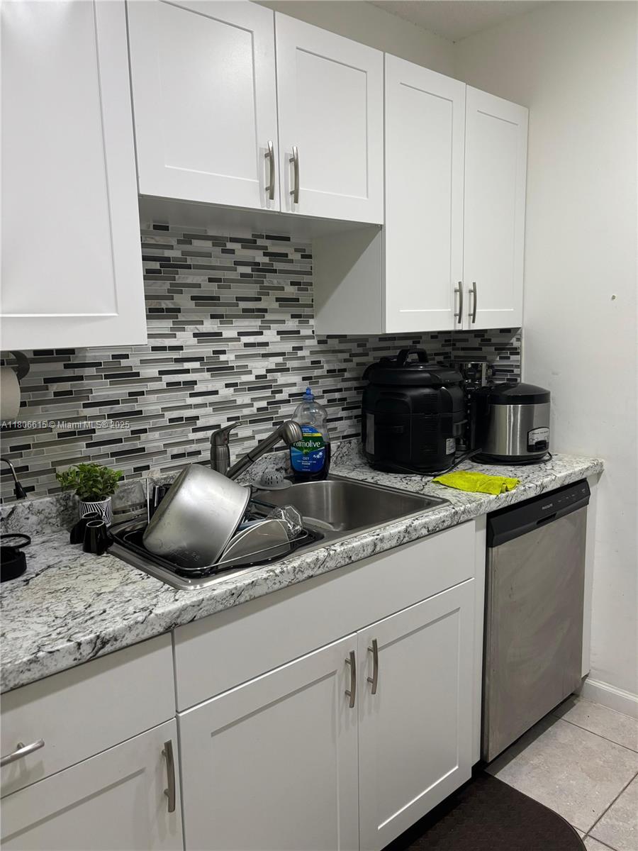 CEDAR CREEK - Residential