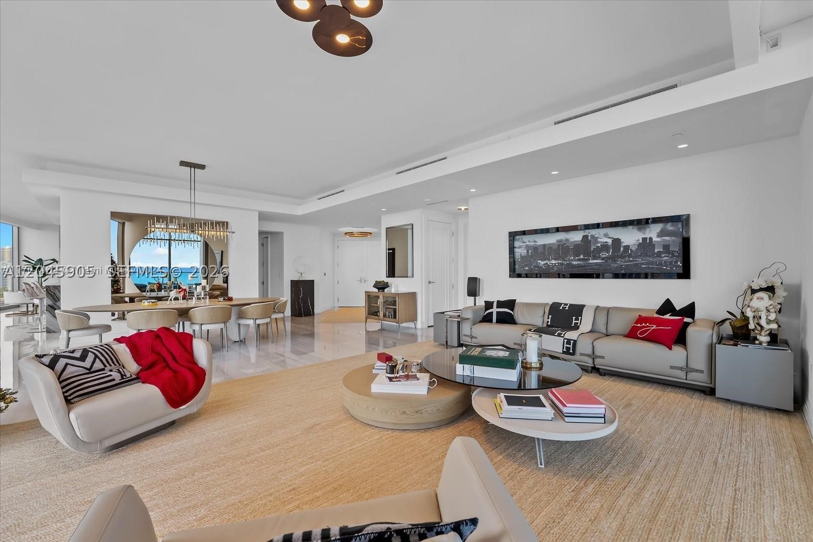 17901 COLLINS AVE 604