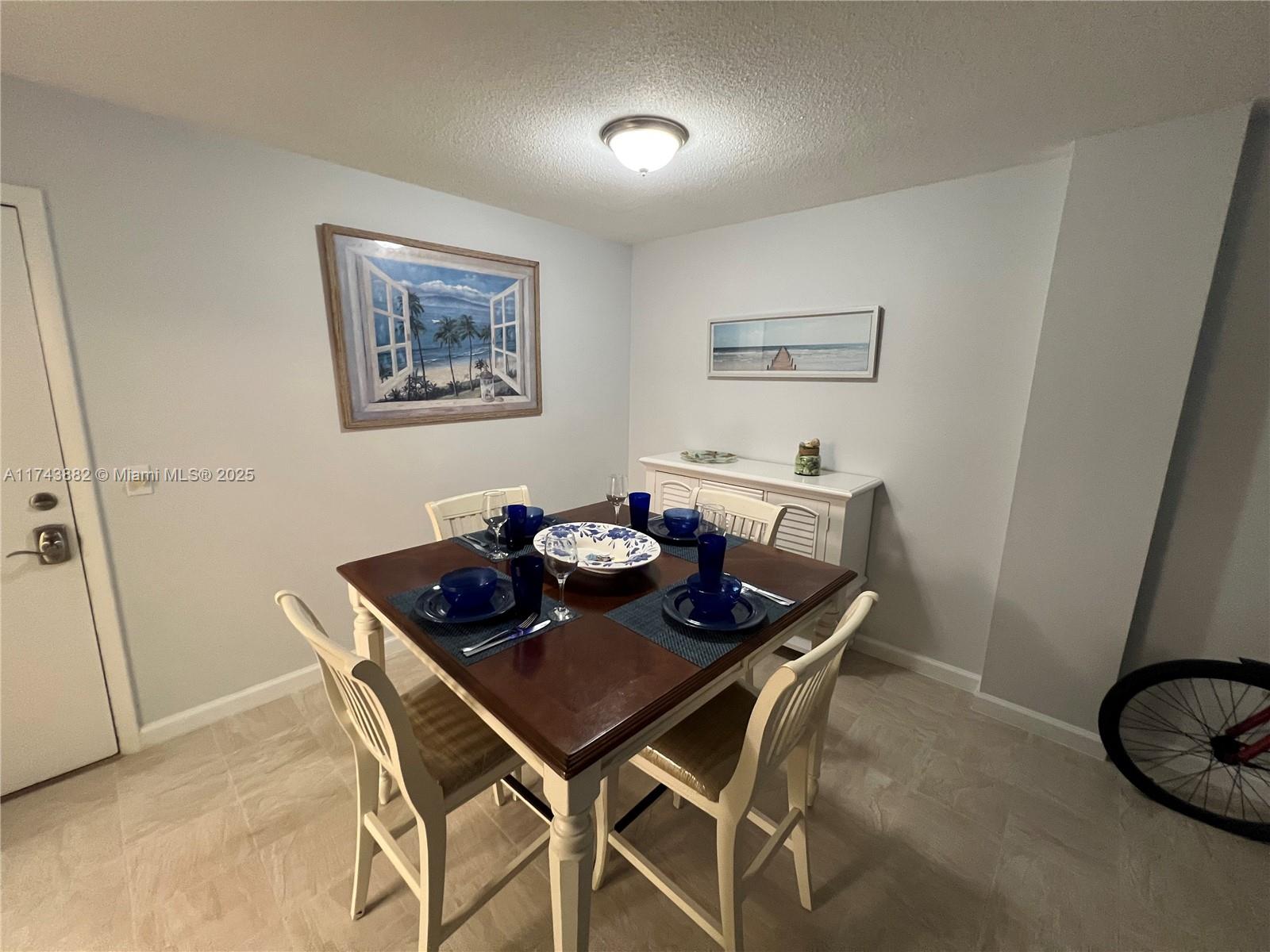 MAYAN TOWERS CONDO I - Residential Lease