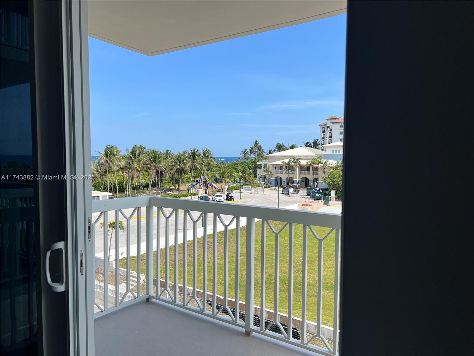 MAYAN TOWERS CONDO I - Residential Lease