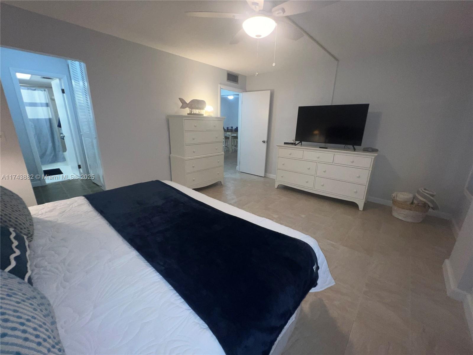 MAYAN TOWERS CONDO I - Residential Lease