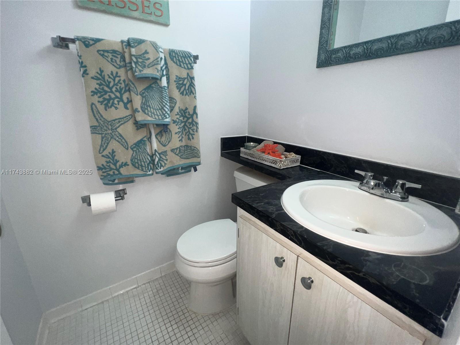 MAYAN TOWERS CONDO I - Residential Lease