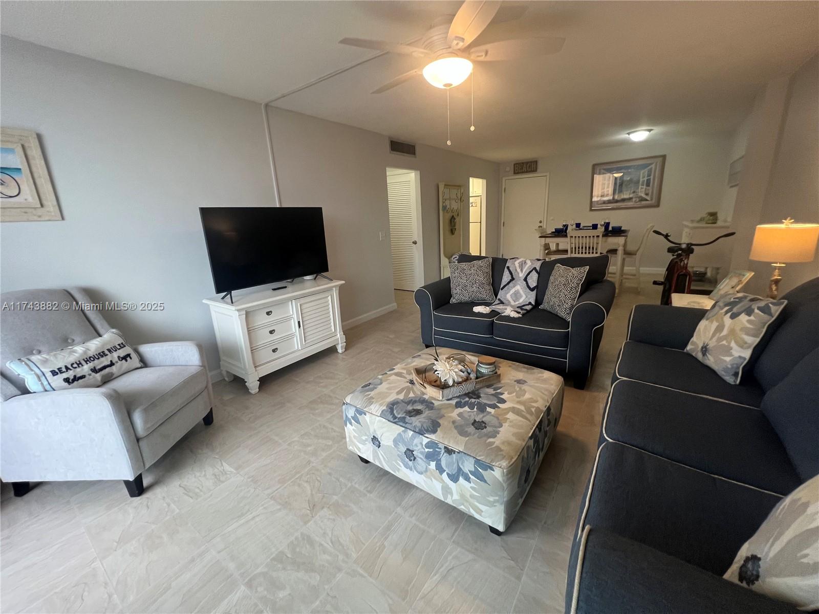 MAYAN TOWERS CONDO I - Residential Lease