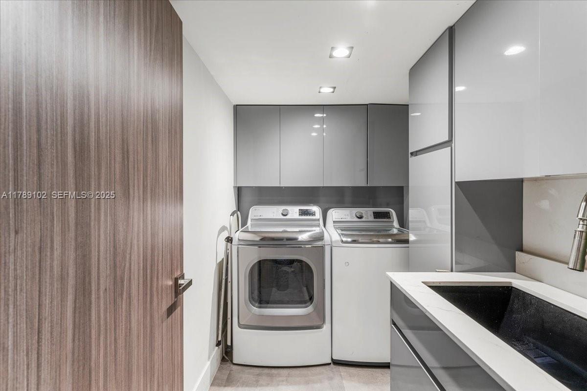 BISCAYNE KEY ESTATES - Residential