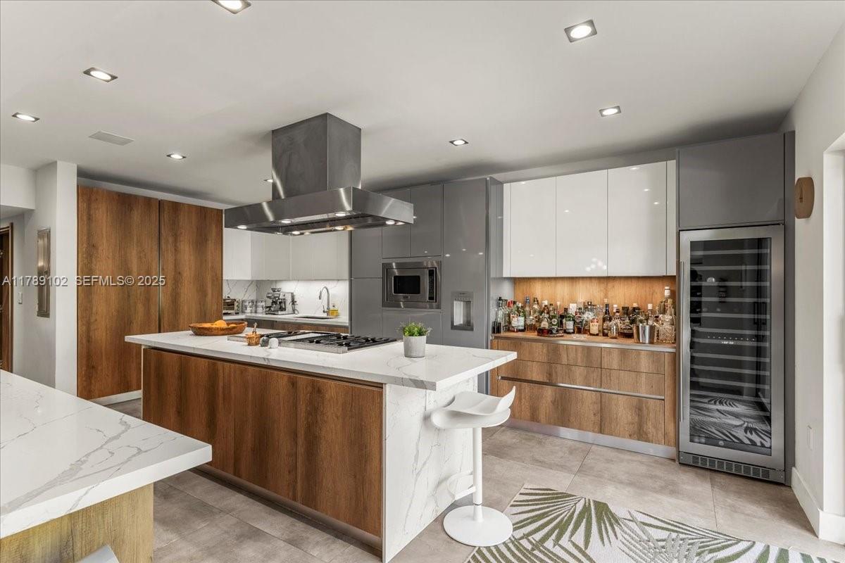 BISCAYNE KEY ESTATES - Residential