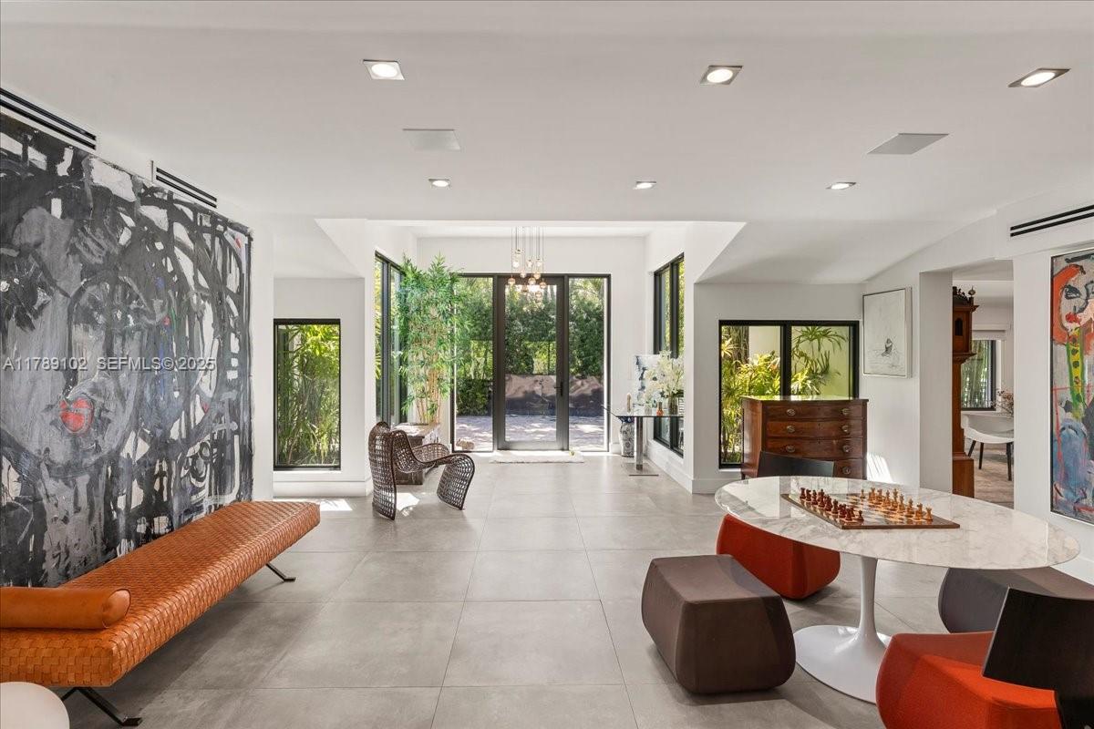 BISCAYNE KEY ESTATES - Residential