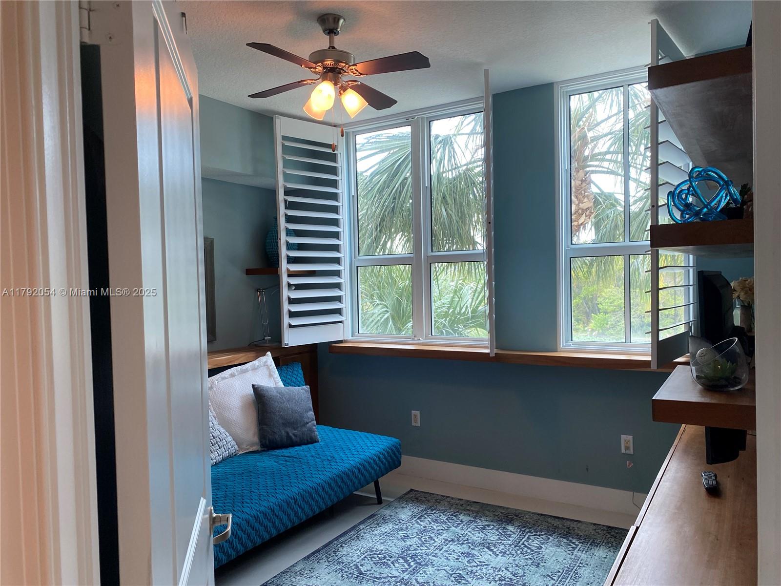 CASA COSTA CONDO - Residential