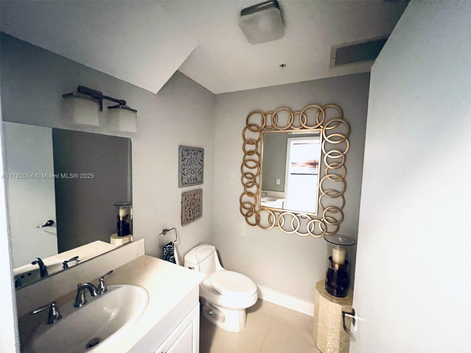 CASA COSTA CONDO - Residential
