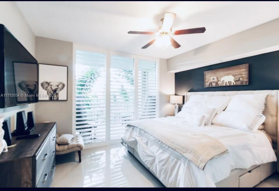 CASA COSTA CONDO - Residential