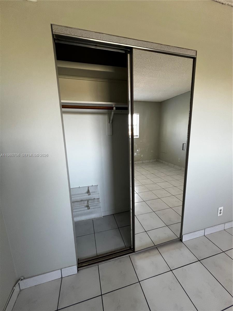 SANTA MONICA CONDOMINIUM - Residential Lease