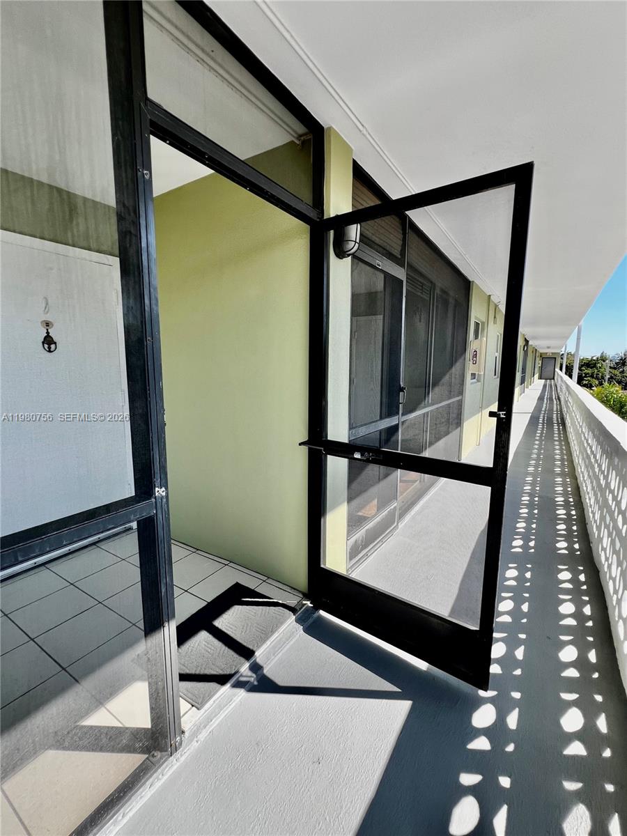 SANTA MONICA CONDOMINIUM - Residential Lease