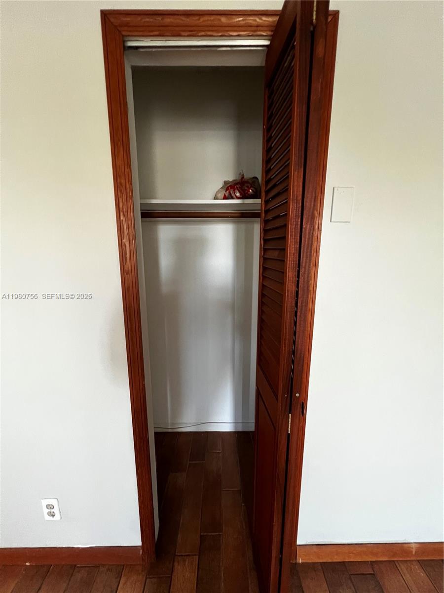 SANTA MONICA CONDOMINIUM - Residential Lease