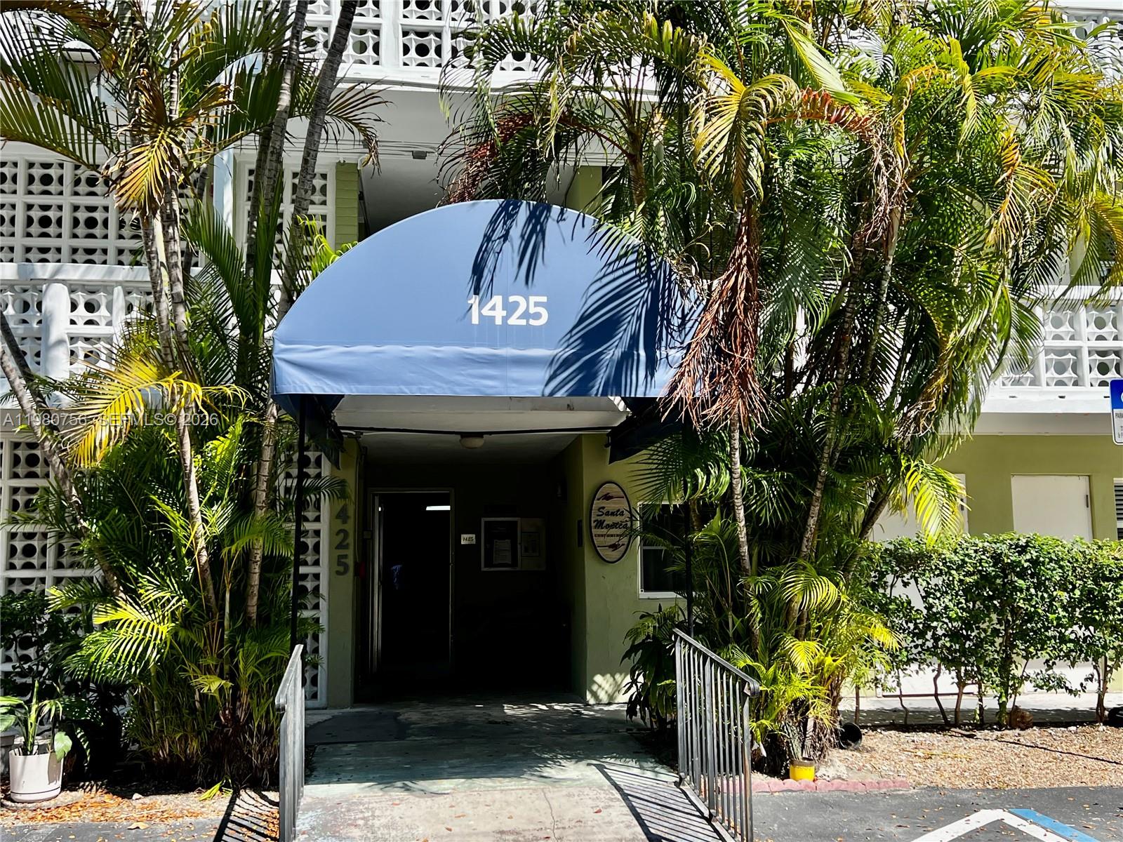 SANTA MONICA CONDOMINIUM - Residential Lease