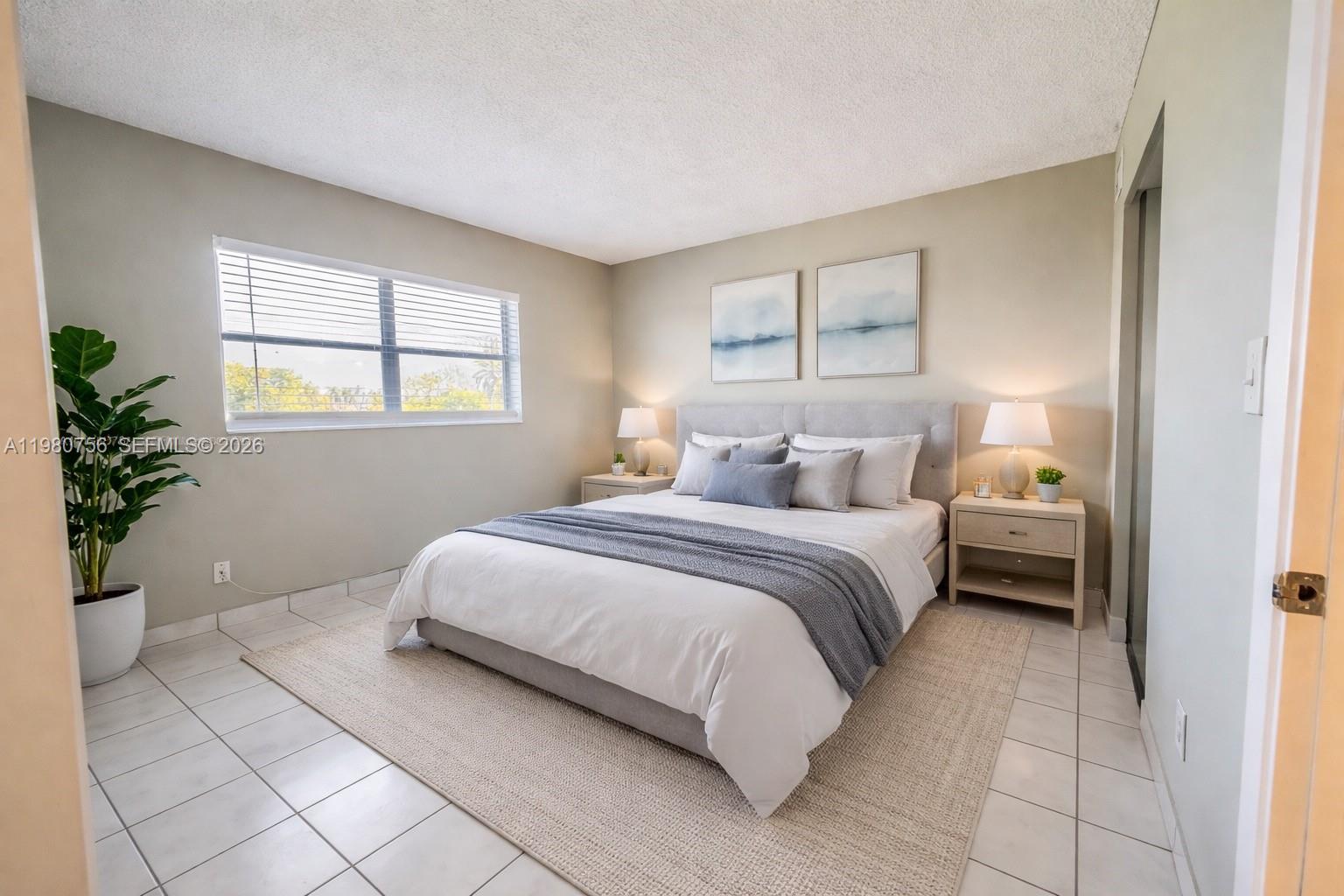 SANTA MONICA CONDOMINIUM - Residential Lease