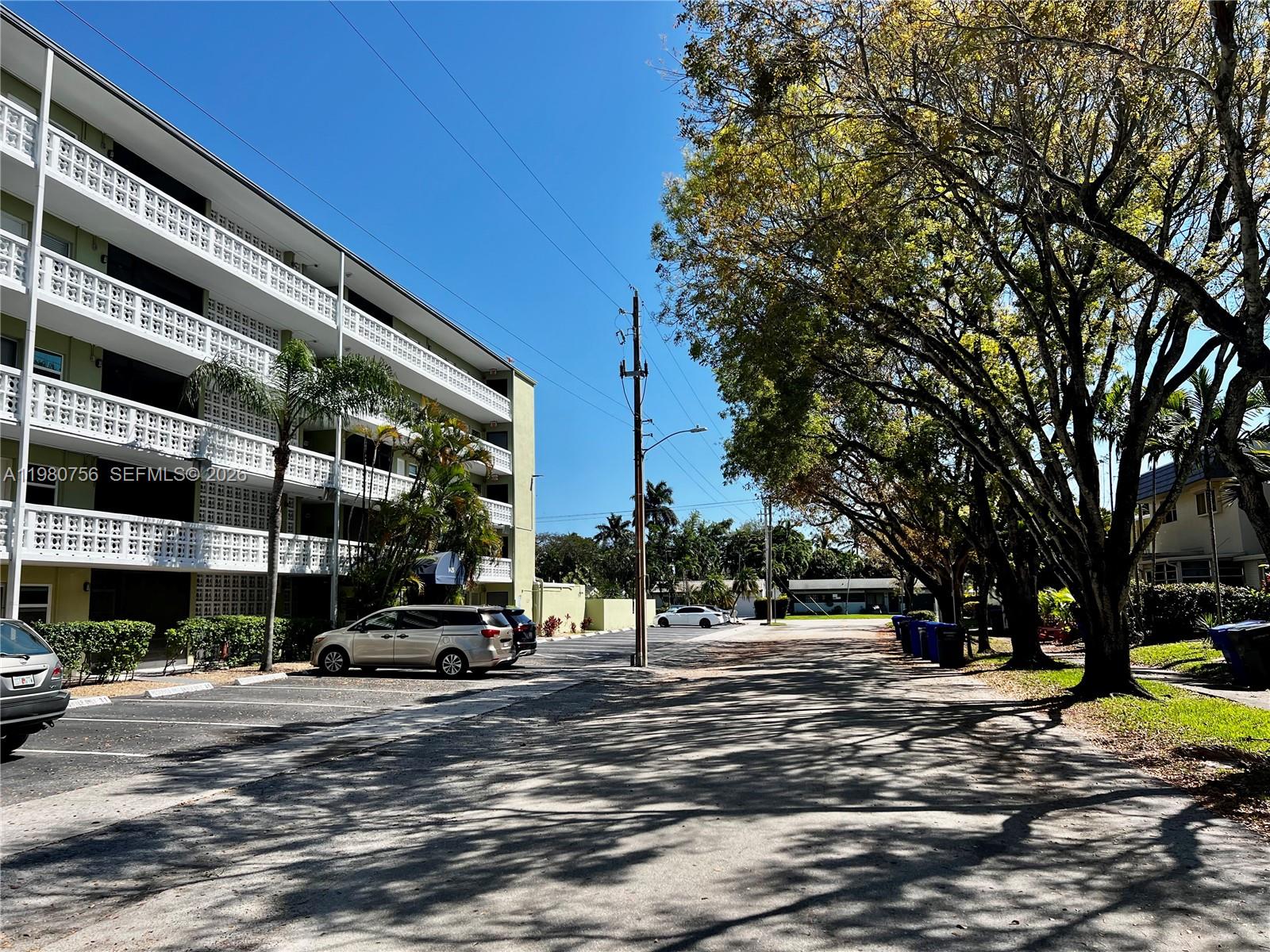 SANTA MONICA CONDOMINIUM - Residential Lease