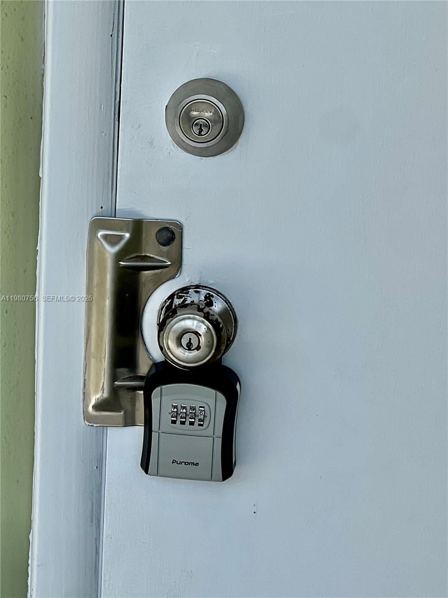 SANTA MONICA CONDOMINIUM - Residential Lease