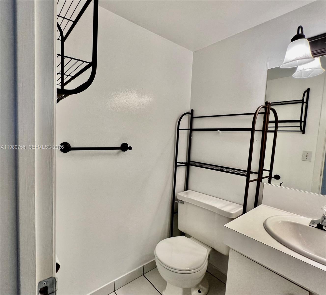 SANTA MONICA CONDOMINIUM - Residential Lease