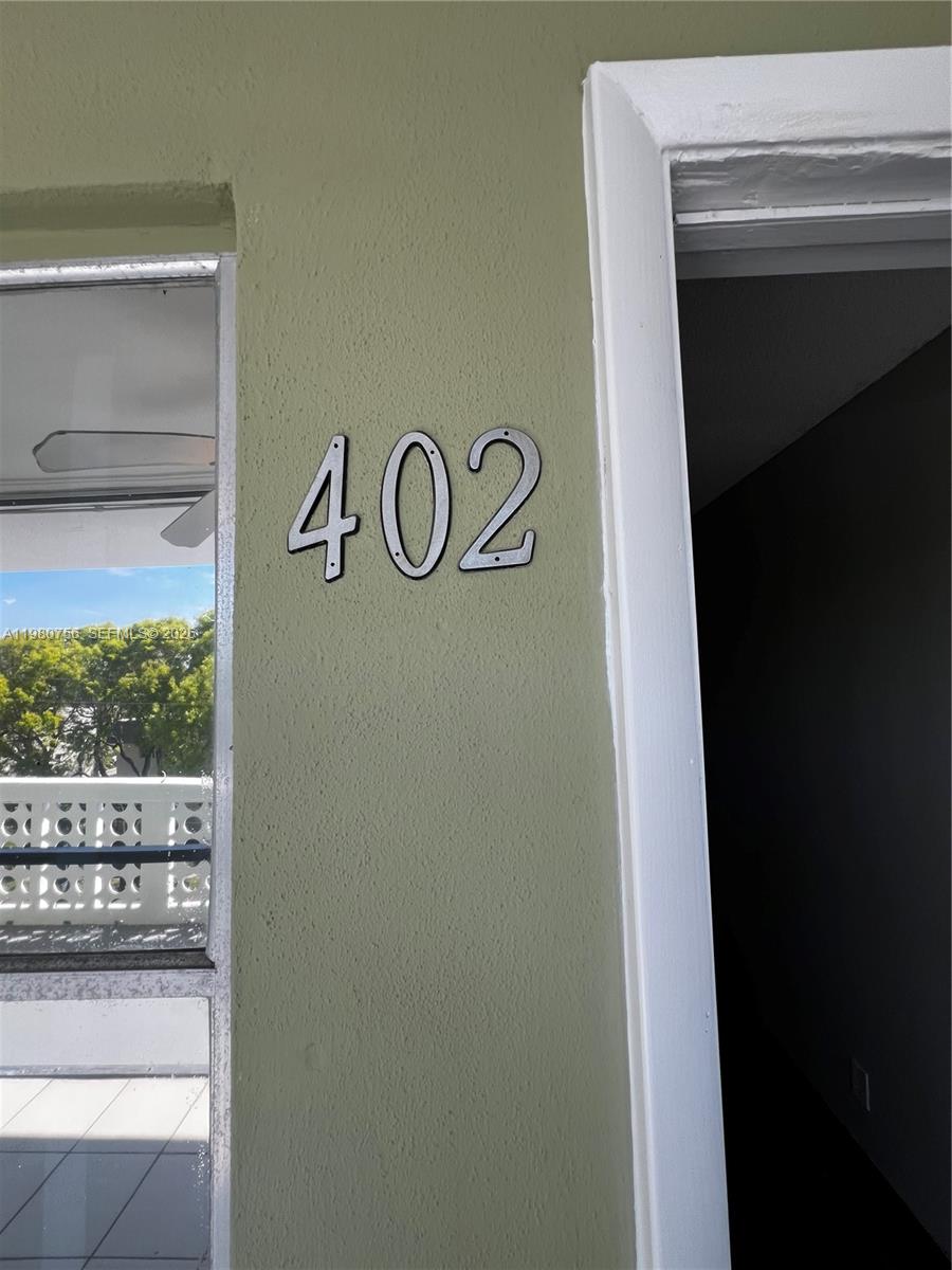 SANTA MONICA CONDOMINIUM - Residential Lease