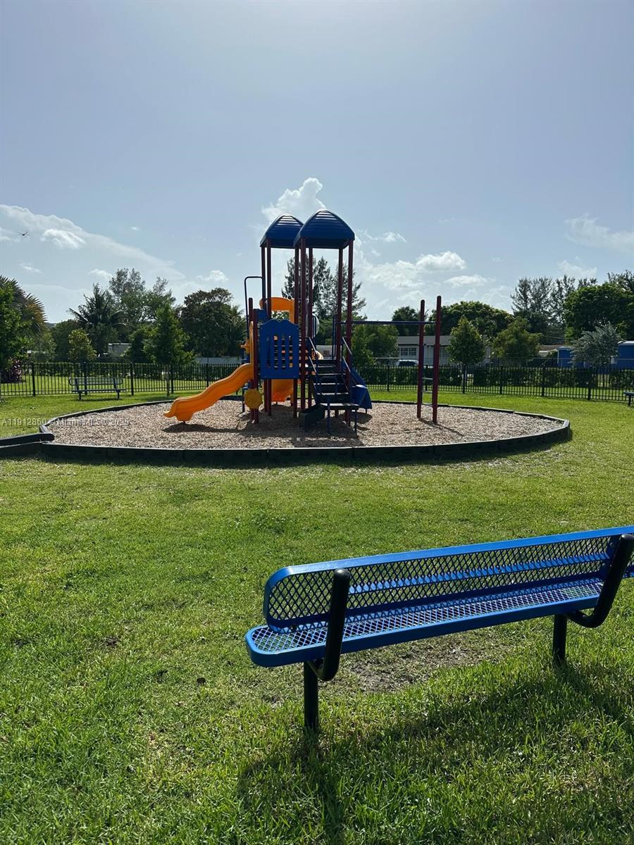 GOLF PARK SEC 1 - Residential